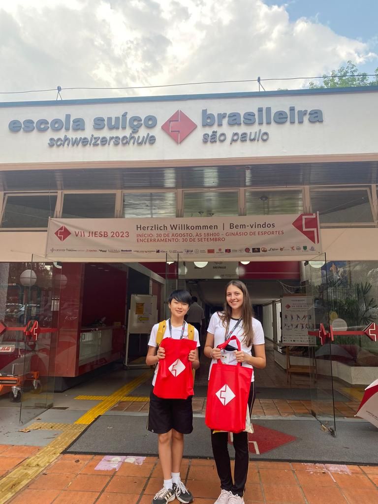 Concurso de Leitura na Escola SuíçoBrasileira de São Paulo Concurso de Leitura na Escola SuíçoBrasileira de São Paulo
